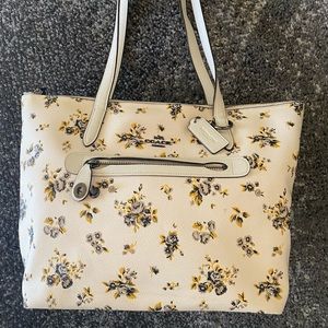 Large Coach Tote bag